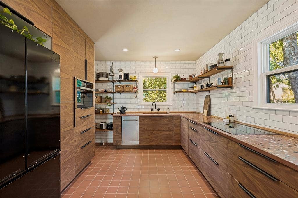 1427 Arizona Avenue, Dallas, TX 75216 1427 Arizona Avenue, Dallas, TX 75216