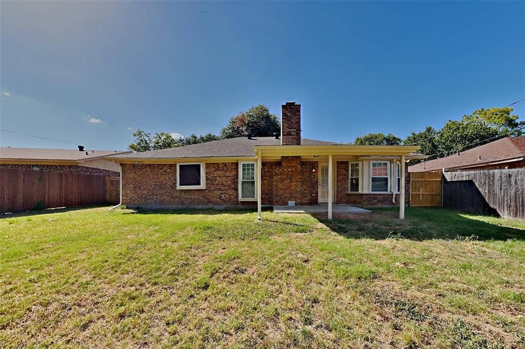 817 Lynne Lane, Burleson, TX 76028 817 Lynne Lane, Burleson, TX 76028