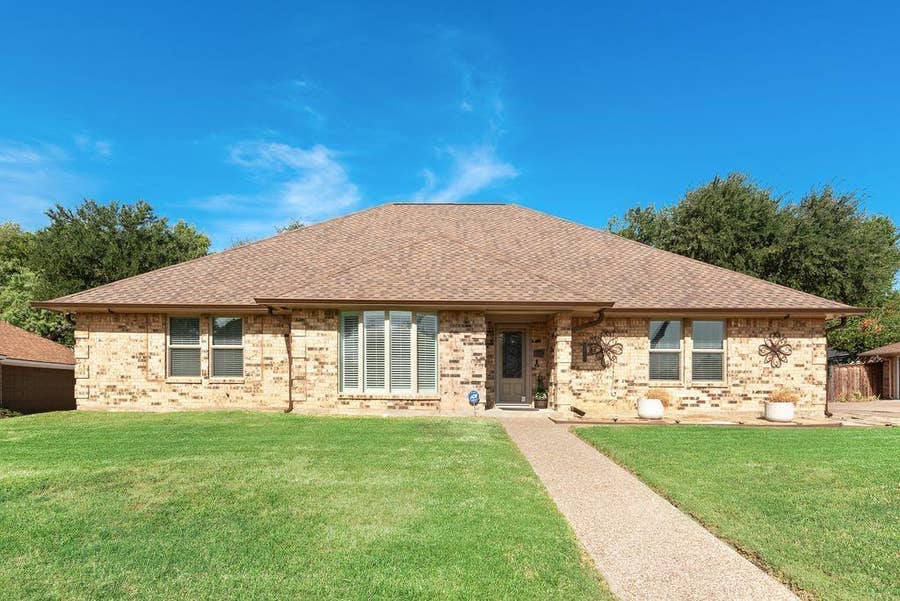 Property photo for 3713 Ridgewood Drive, Grand Prairie, TX