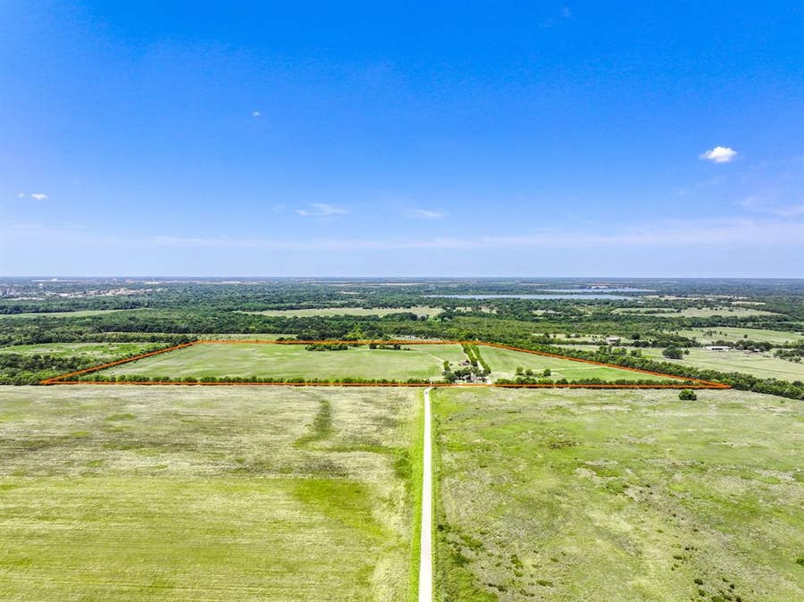 Property photo for 5726 County Road 4100, Greenville, TX