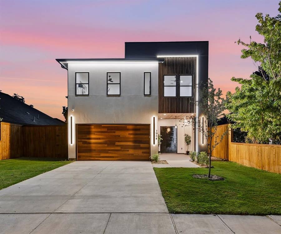 Property photo for 1954 Nomas Street, Dallas, TX