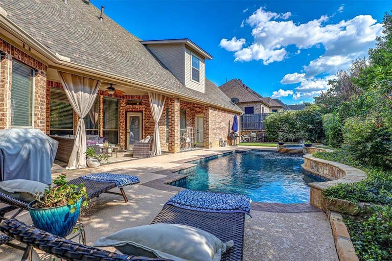 Featured Property image for 2141 Farrington Lane