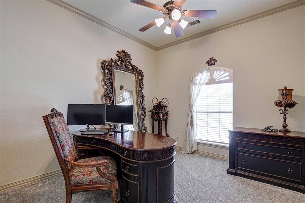 2141 Farrington Lane, Hurst, TX 76054