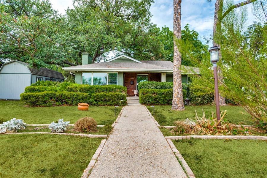 Property photo for 3161 Waldrop Drive, Dallas, TX