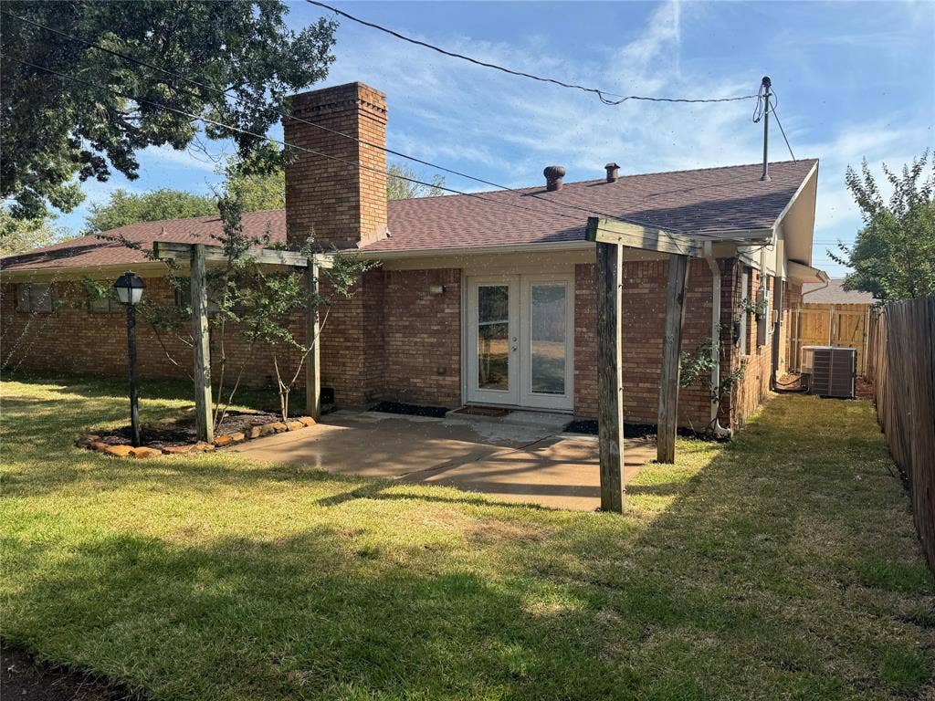 1306 Amherst Drive, Denton, TX 76201 1306 Amherst Drive, Denton, TX 76201