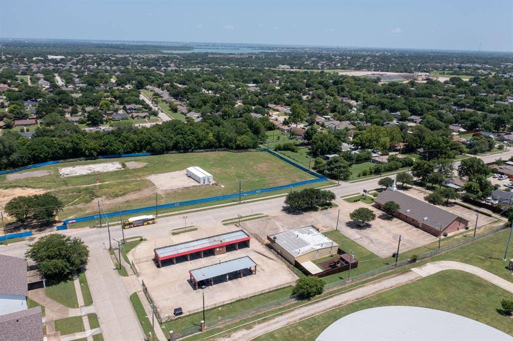 2115 Dairy Road, Garland, TX 75041 2115 Dairy Road, Garland, TX 75041
