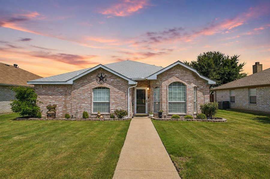 Property photo for 3209 Welch Lane, Sachse, TX