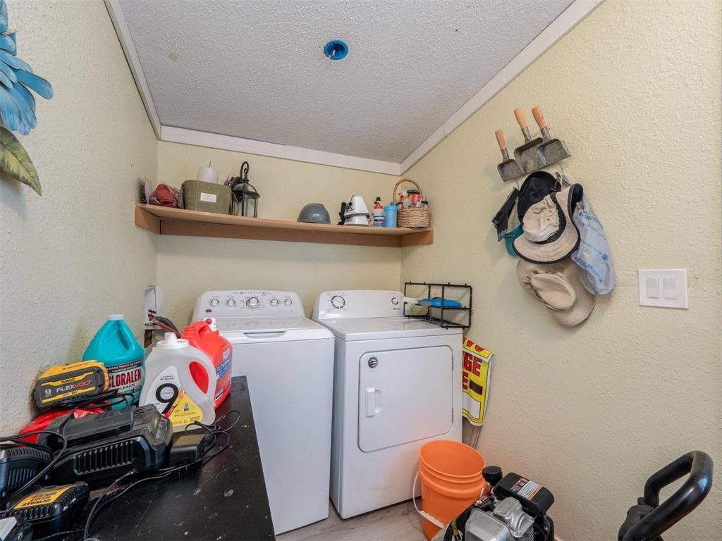 8591 W Ridge Drive, Quinlan, TX 75474