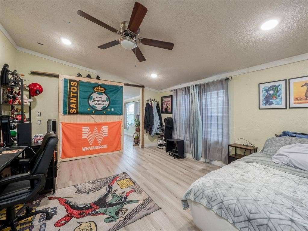 8591 W Ridge Drive, Quinlan, TX 75474