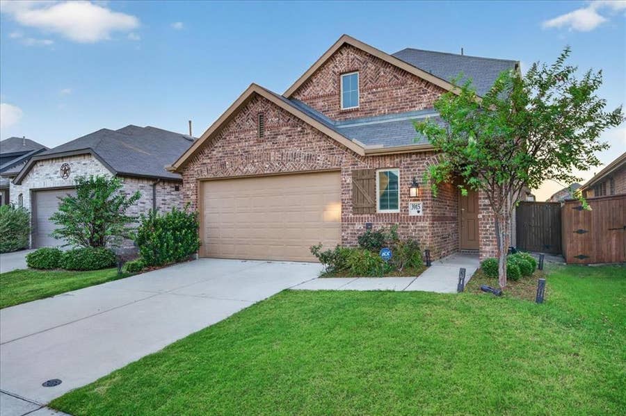 Property photo for 3915 Spencer Lane, Forney, TX