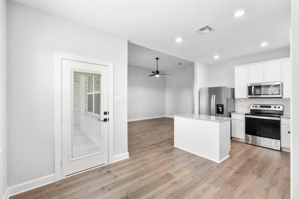 1021 Holly Drive, Hutchins, TX 75141 1021 Holly Drive, Hutchins, TX 75141