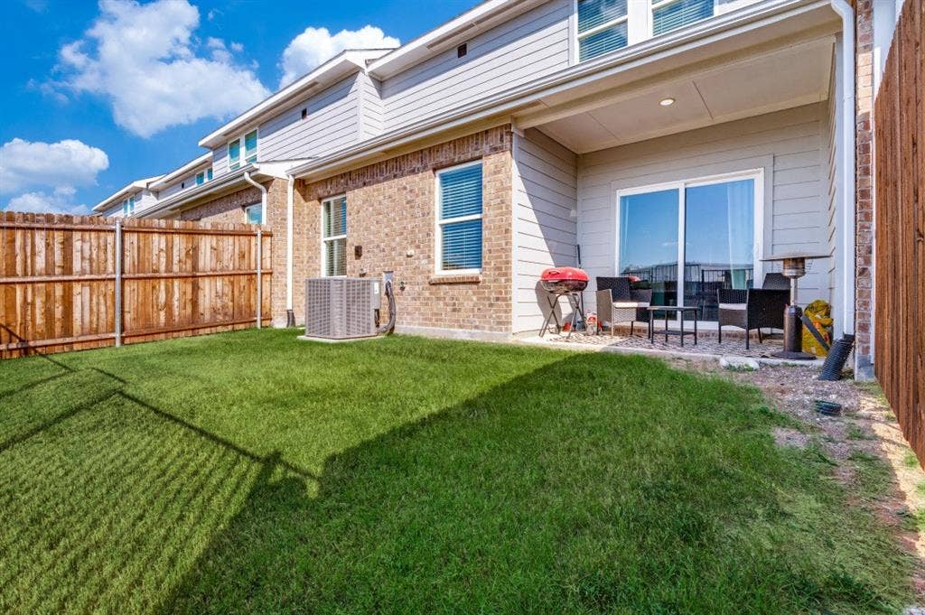 237 Berthe Court, Cedar Hill, TX 75104