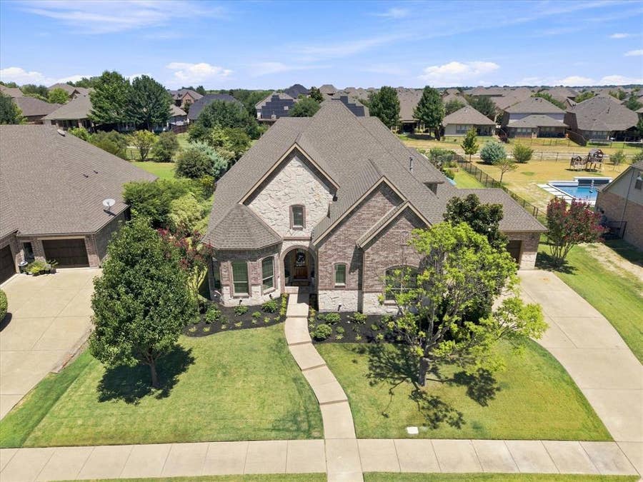 Property photo for 798 Amherst Drive, Rockwall, TX