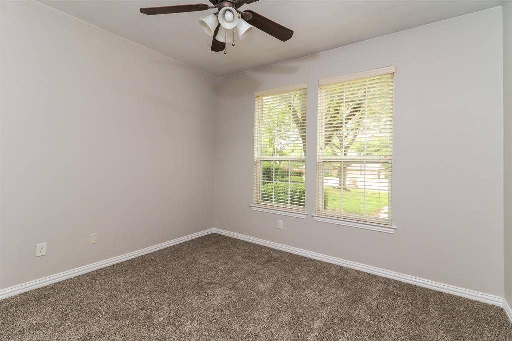 5228 Estrella Lane, Benbrook, TX 76126 5228 Estrella Lane, Benbrook, TX 76126