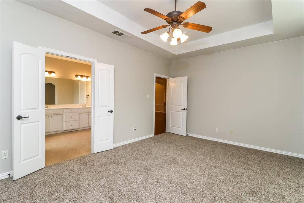 5228 Estrella Lane, Benbrook, TX 76126 5228 Estrella Lane, Benbrook, TX 76126
