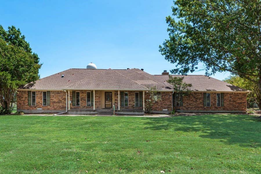 Property photo for 10470 Live Oak Drive, Forney, TX