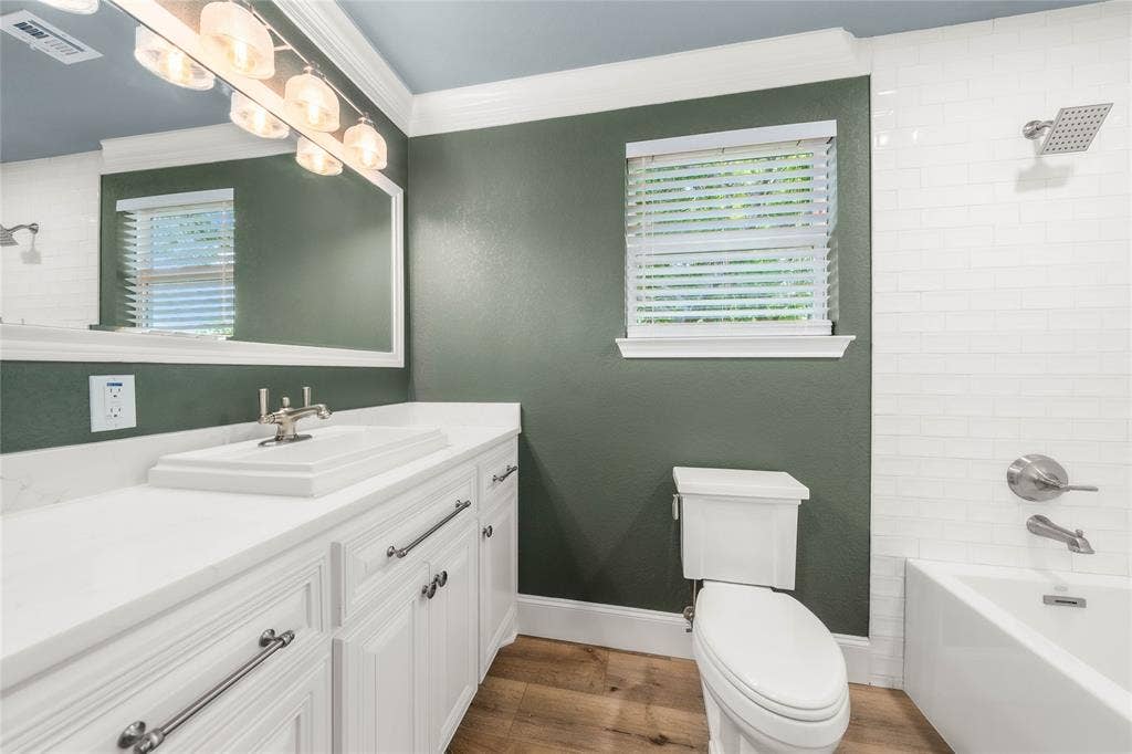 9916 Sandalwood Drive, Woodway, TX 76712 9916 Sandalwood Drive, Woodway, TX 76712