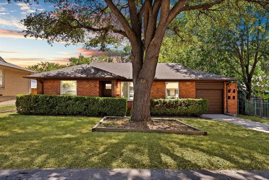 Property photo for 6224 Latta Street, Dallas, TX