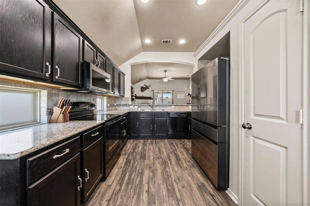 10816 Kestrel Court, Waco, TX 76708 10816 Kestrel Court, Waco, TX 76708