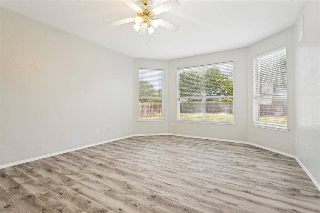 534 Hackberry Drive, Murphy, TX 75094 534 Hackberry Drive, Murphy, TX 75094