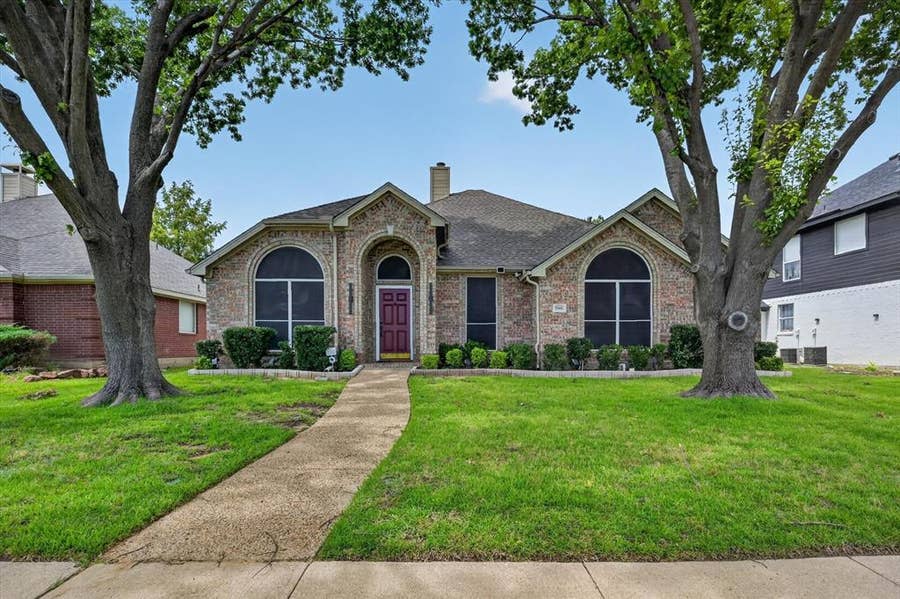 Property photo for 9906 Ashmont Drive, Frisco, TX