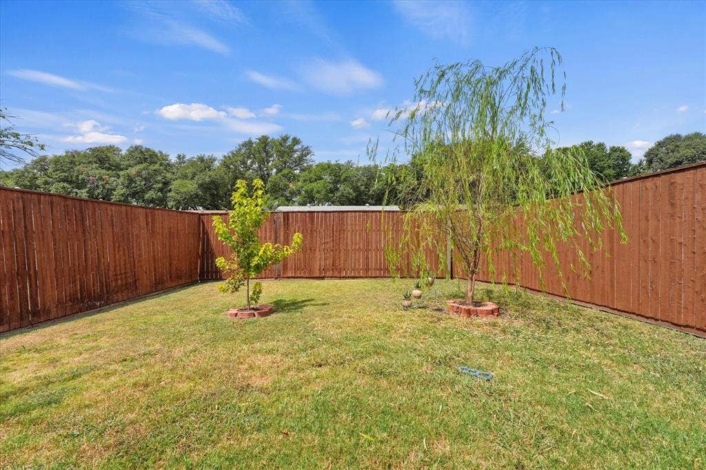 6317 Briar Knoll Drive, Garland, TX 75043 6317 Briar Knoll Drive, Garland, TX 75043