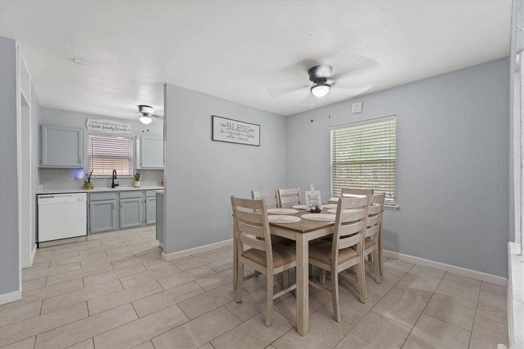 6317 Briar Knoll Drive, Garland, TX 75043 6317 Briar Knoll Drive, Garland, TX 75043