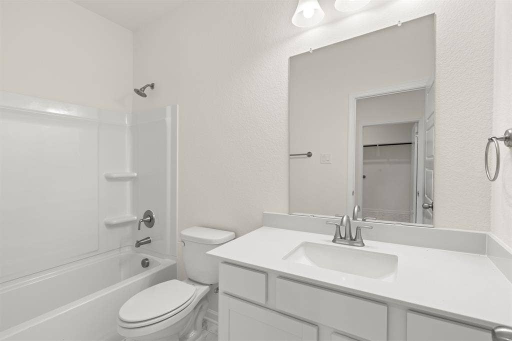 306 Heritage Grove Road, Blue Ridge, TX 75424 15. 306 Heritage Grove - 2ND Bath