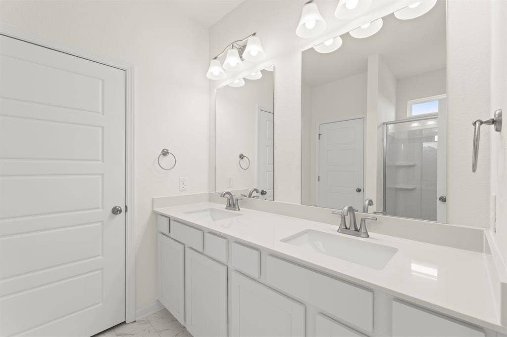 306 Heritage Grove Road, Blue Ridge, TX 75424 22. 306 Heritage Grove - Bath (2)