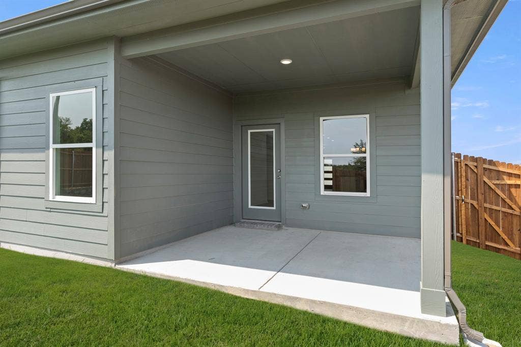 306 Heritage Grove Road, Blue Ridge, TX 75424 25. 306 Heritage Grove - Patio