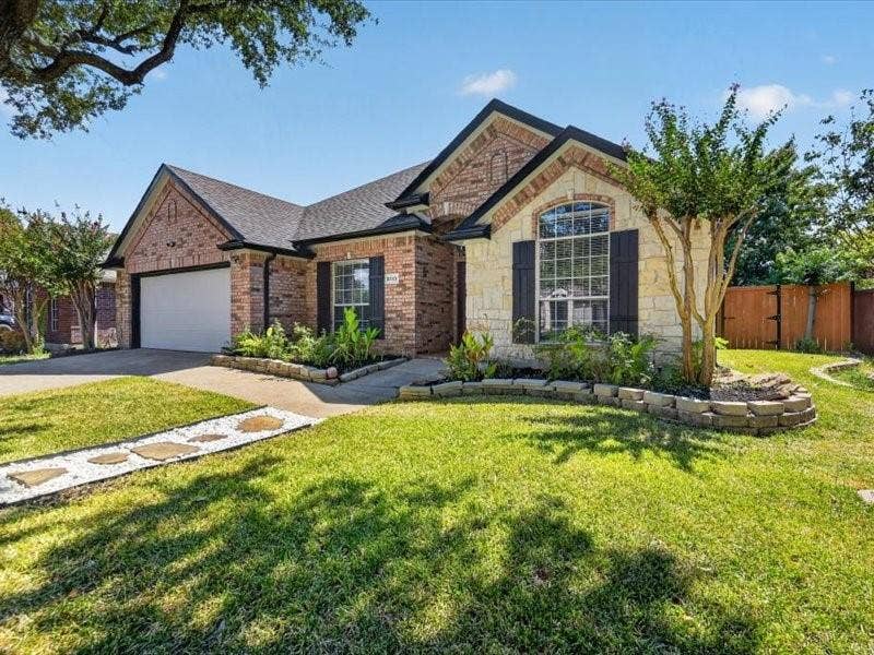 Property photo for 8113 Sawgrass Lane, Rowlett, TX