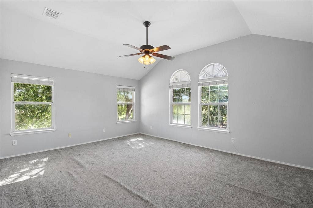 5533 Spring Ridge Drive, Watauga, TX 76137 5533 Spring Ridge Drive, Watauga, TX 76137