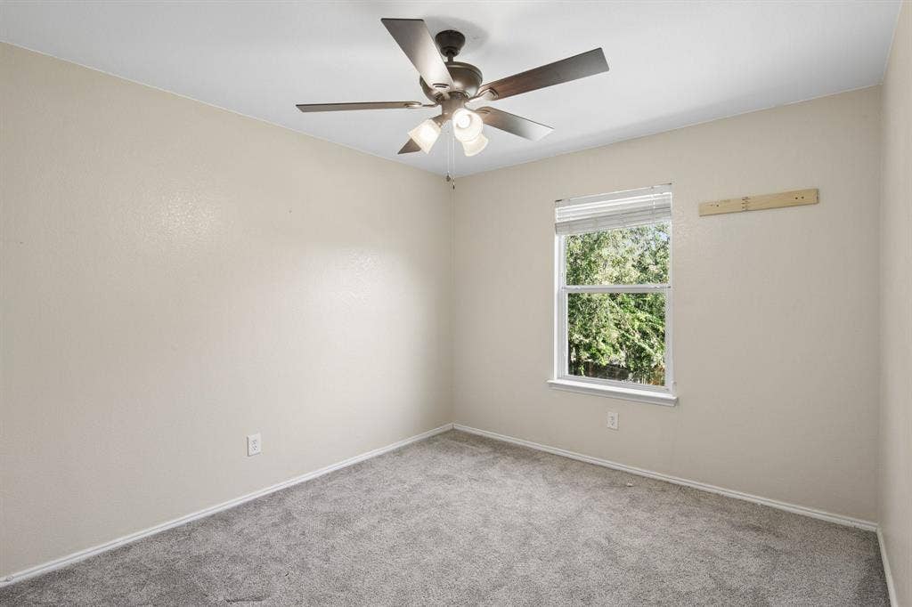 5533 Spring Ridge Drive, Watauga, TX 76137 5533 Spring Ridge Drive, Watauga, TX 76137