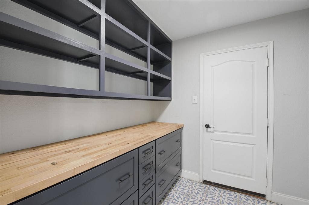 5533 Spring Ridge Drive, Watauga, TX 76137 5533 Spring Ridge Drive, Watauga, TX 76137