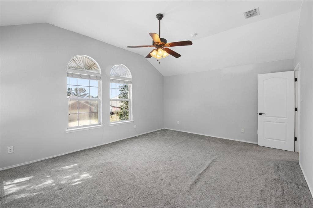 5533 Spring Ridge Drive, Watauga, TX 76137 5533 Spring Ridge Drive, Watauga, TX 76137