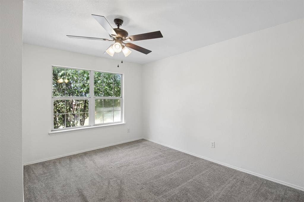 5533 Spring Ridge Drive, Watauga, TX 76137 5533 Spring Ridge Drive, Watauga, TX 76137