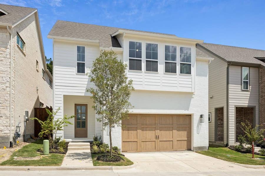 Property photo for 9620 Mav Lane, Dallas, TX