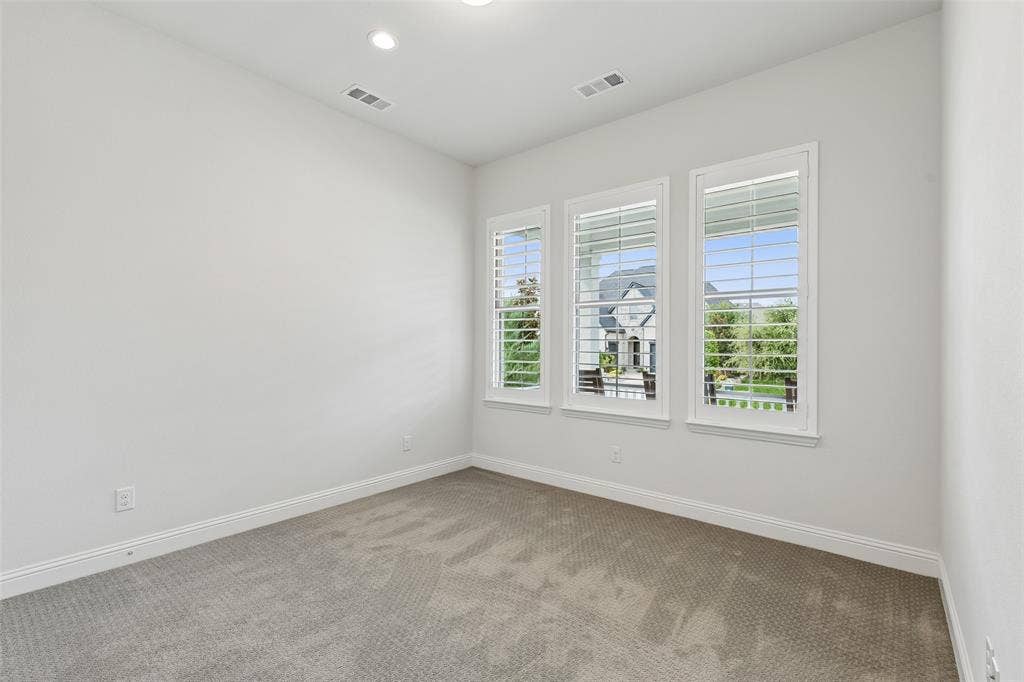 15056 Wintergrass Road, Frisco, TX 75035 15056 Wintergrass Road, Frisco, TX 75035