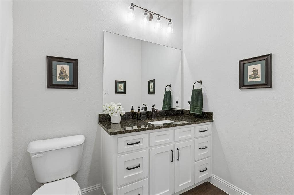 15056 Wintergrass Road, Frisco, TX 75035 15056 Wintergrass Road, Frisco, TX 75035