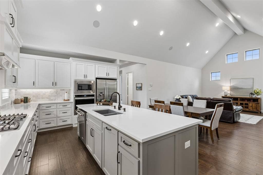 15056 Wintergrass Road, Frisco, TX 75035 15056 Wintergrass Road, Frisco, TX 75035