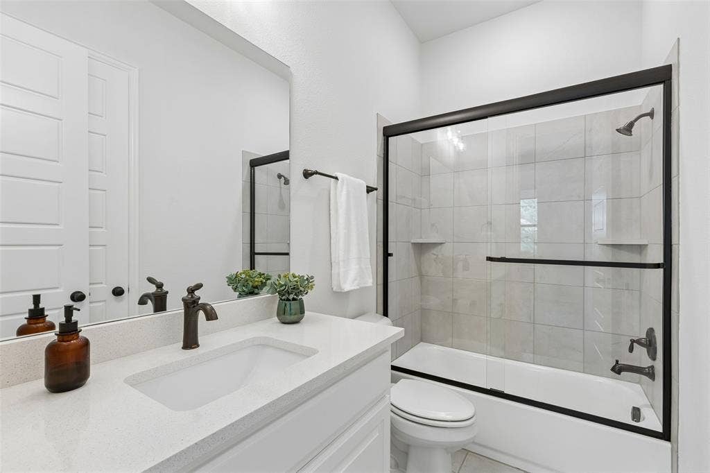 15056 Wintergrass Road, Frisco, TX 75035 15056 Wintergrass Road, Frisco, TX 75035