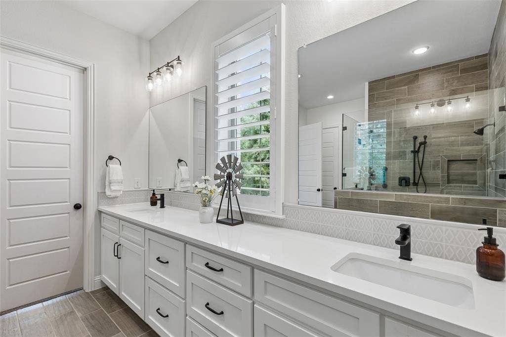 15056 Wintergrass Road, Frisco, TX 75035 15056 Wintergrass Road, Frisco, TX 75035