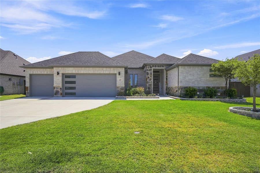 Property photo for 247 Half Moon Drive, Waxahachie, TX