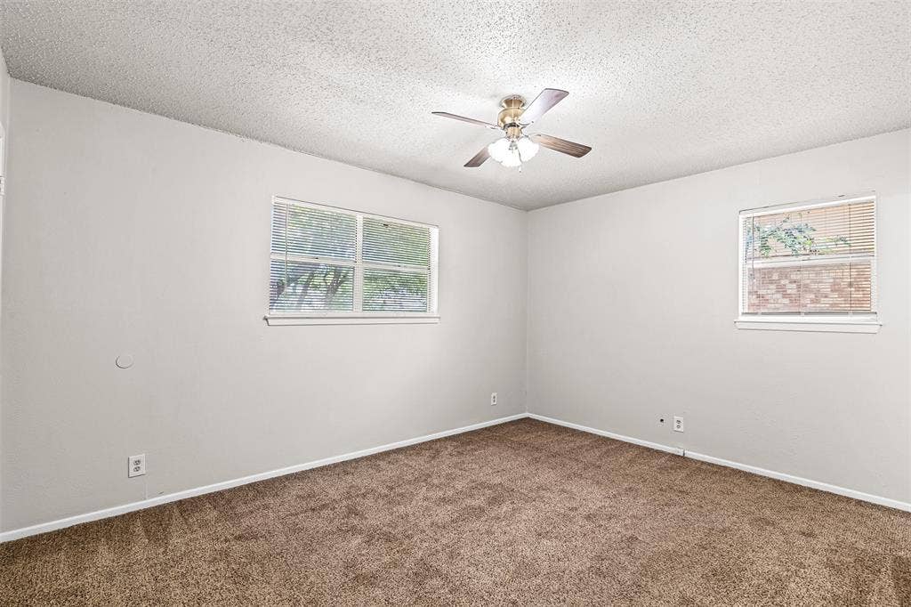 648 Sue Ann Lane, Burleson, TX 76028 648 Sue Ann Lane, Burleson, TX 76028