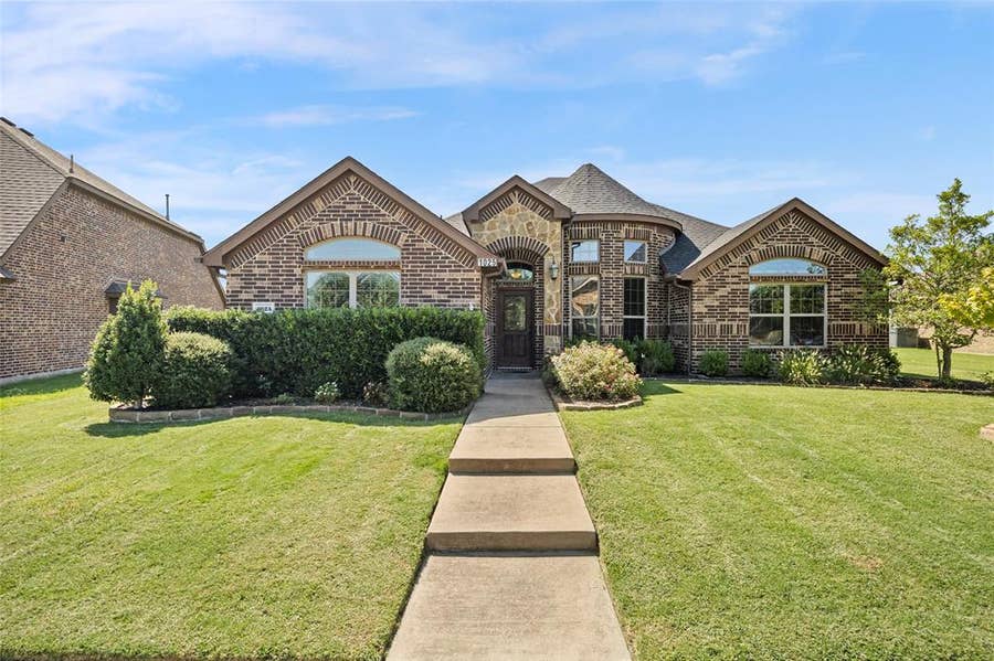 Property photo for 1025 Lincoln Drive, Royse City, TX