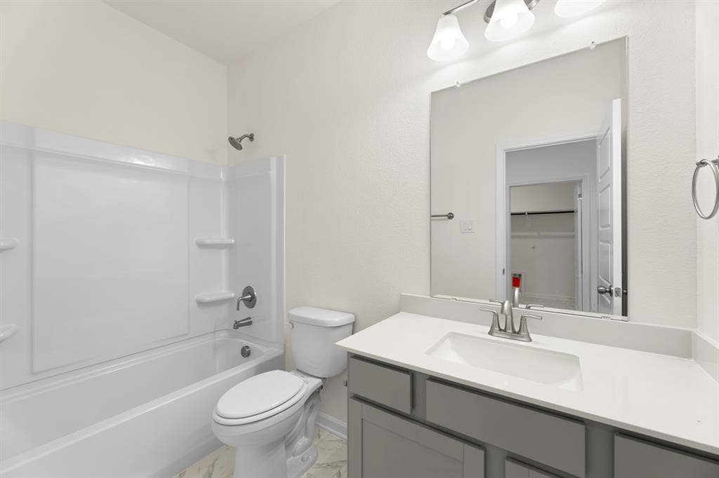 312 Heritage Grove Road, Blue Ridge, TX 75424 15. 312 Heritage Grove - 2ND Bath