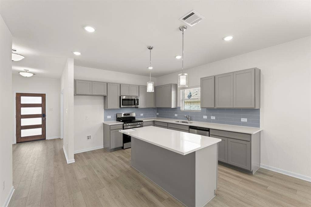 312 Heritage Grove Road, Blue Ridge, TX 75424 06. 312 Heritage Grove - Kitchen