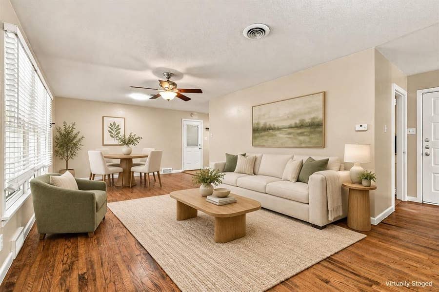 Property photo for 204 University Drive, Arlington, TX