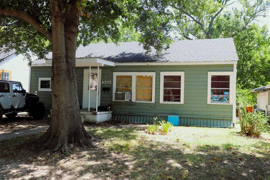Property photo for 4215 Gee Street, Greenville, TX