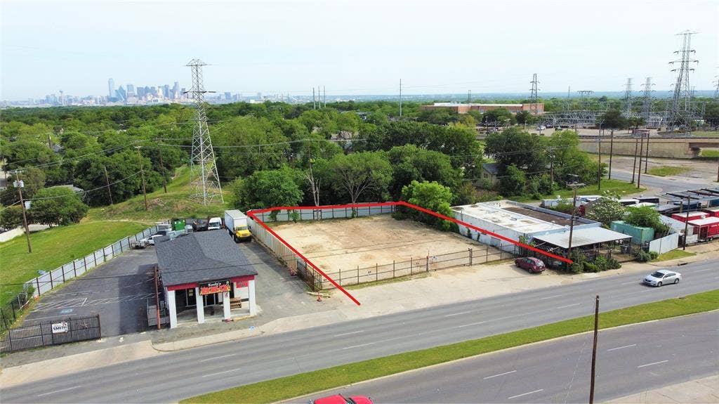 1231 E Illinois Avenue, Dallas, TX 75216 1231 E Illinois Avenue, Dallas, TX 75216